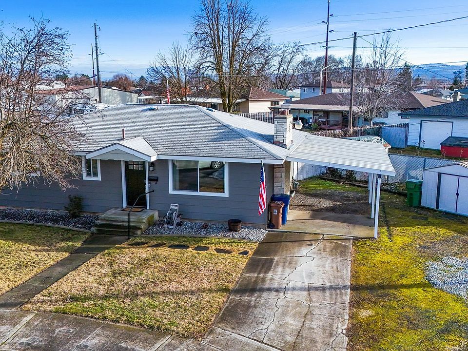 1st image of 3610 E Buckeye Ct