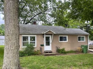 806 S Lincoln Ave, Three Rivers, MI 49093