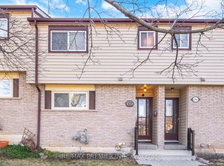 1568 Garth St #32A, Hamilton, ON L9B1T3