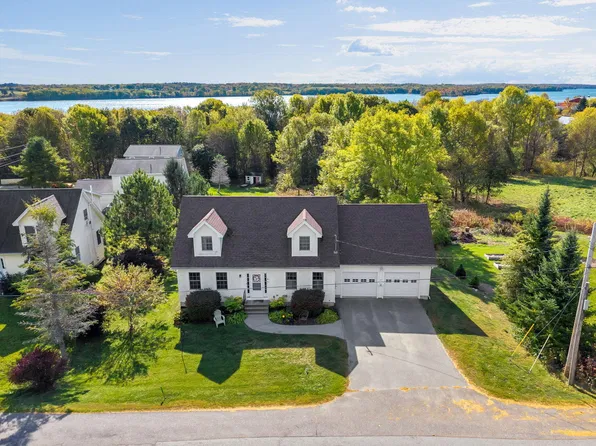 57 Fluker Street, Thomaston, ME 04861