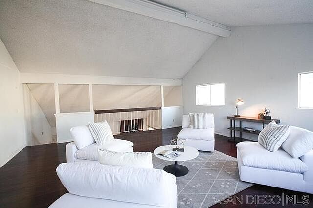 2nd image of 7914 Merrington Pl