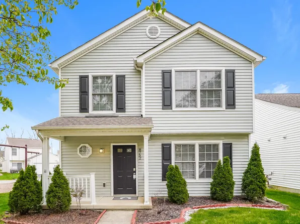 8752 Arrowtip Ln, Lewis Center, OH 43035