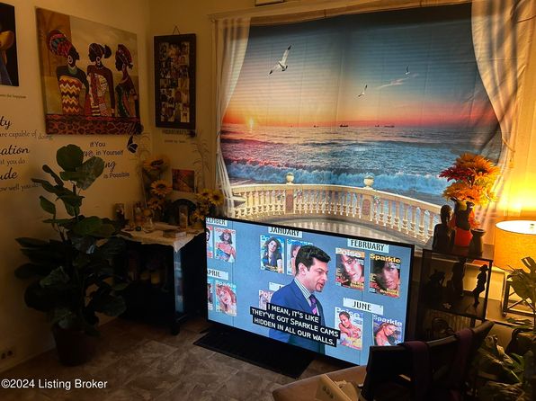 louisville-kentucky-73608796 picture