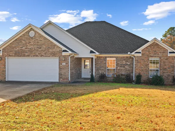 11 Willow Cv, Cabot, AR 72023