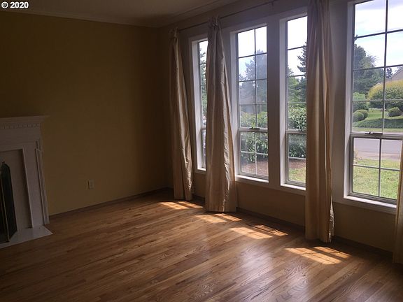 4th image of 2009 Conestoga Ln