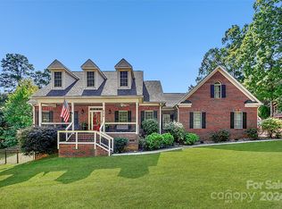8176 Landing Ct, Denver, NC 28037