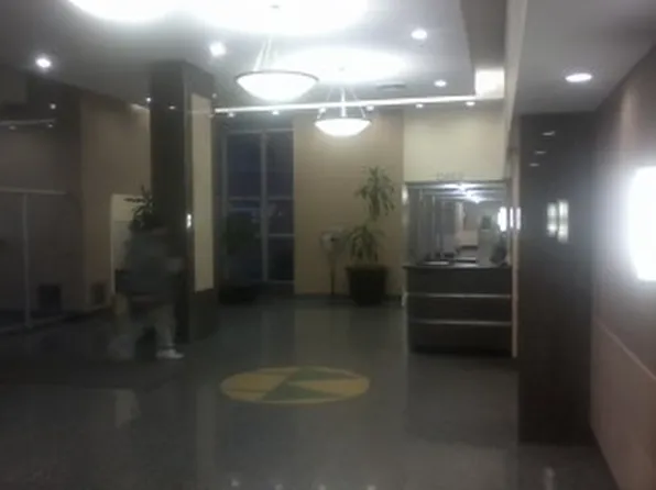 577 Grand image 1 of 6