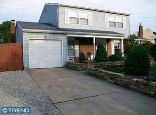 13 Brookside Dr, Sewell, NJ 08080