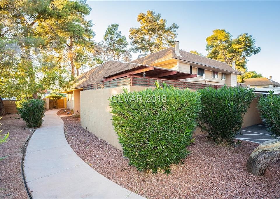 1st image of 2435 Paradise Village Way