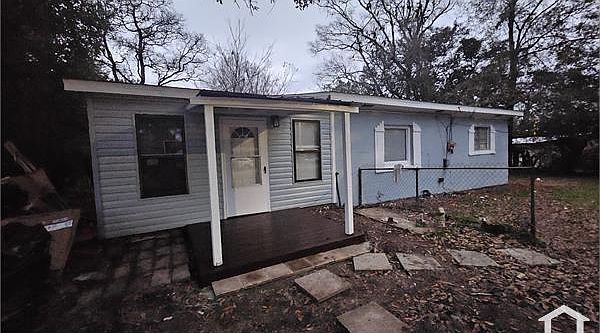 1st image of 409 Belmont Ave