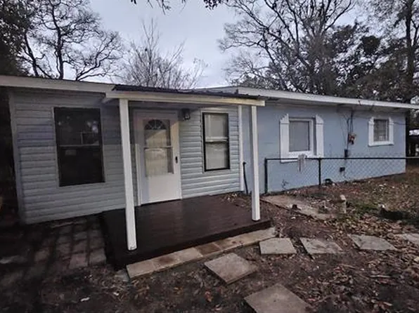 409 Belmont Ave, Cantonment, FL 32533