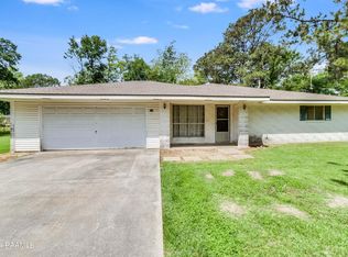 110 Randy Rd, Youngsville, LA 70592