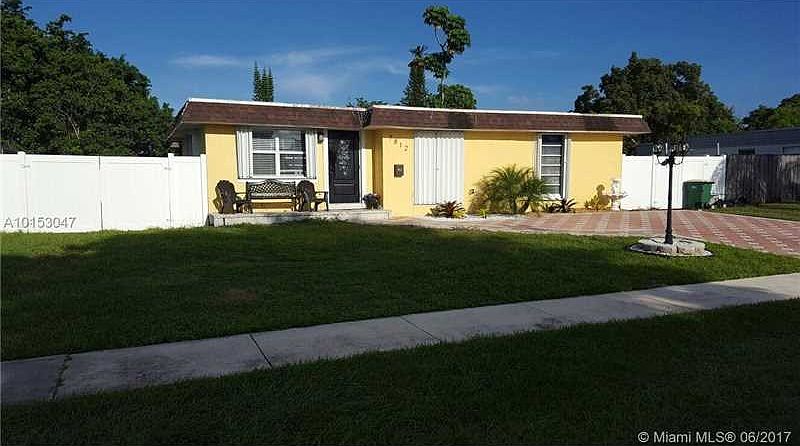 1st image of 7812 NW 68th Ave