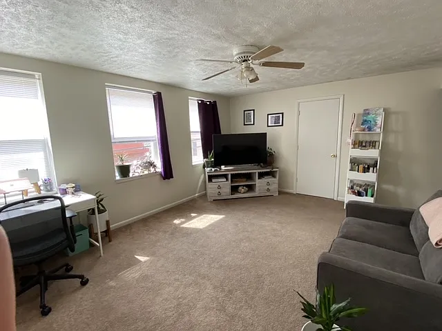 320 Grant Ave #2 — Photo 8
