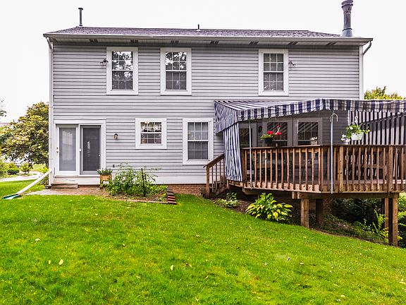 5th image of 205 Saint Andrew Ct