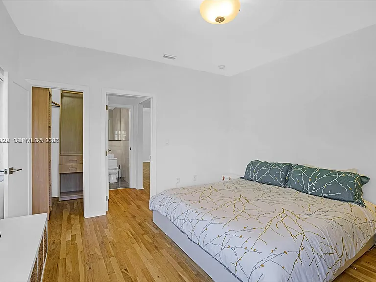 1600 Michigan Ave #6 — Photo 14