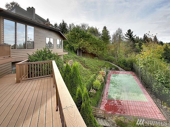 5th image of 12811 135th Avenue Ct E