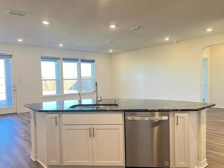 3728 Highland Bayou Dr — Photo 19