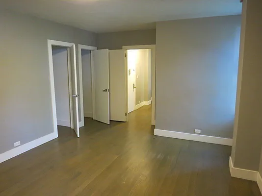 Rented by Bruma Realty LLC | media 6