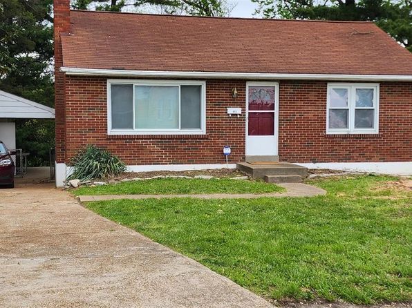 823 Fontaine Pl, Saint Louis, MO 63137