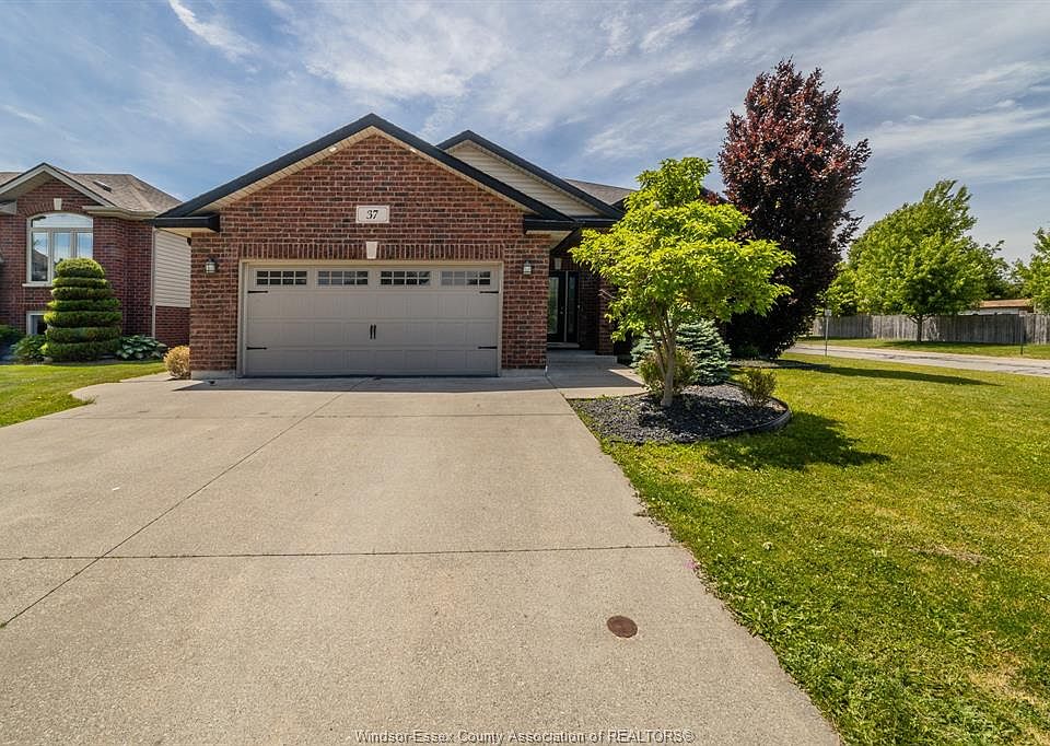 1st image of 37 Antonio Ct