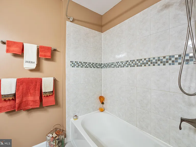 12807 Town Center Way — Photo 18