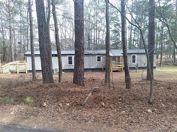 4th image of 65 Vineyard Dr