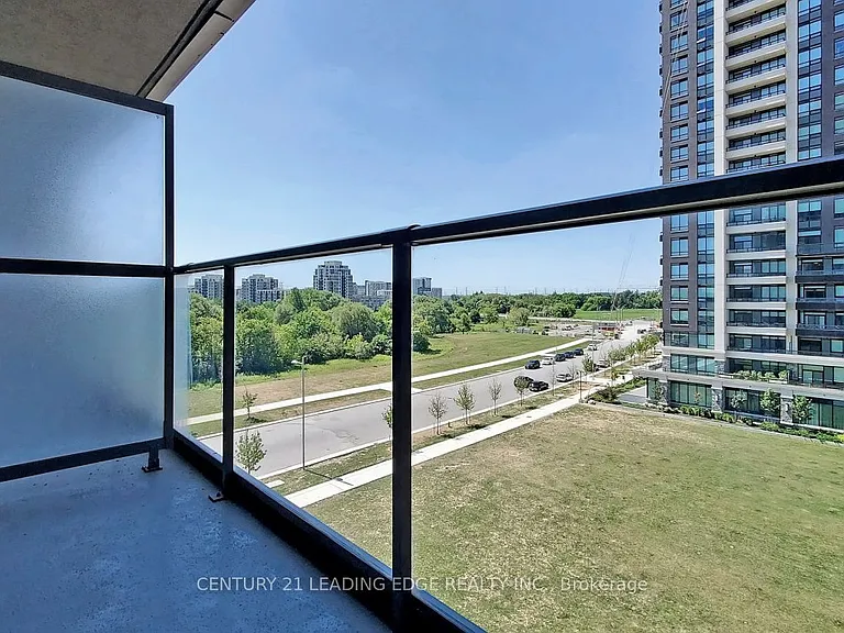 18 Uptown Dr #727 — Photo 28