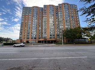 300 Webb Dr #1003, Mississauga, ON L5B 3W3