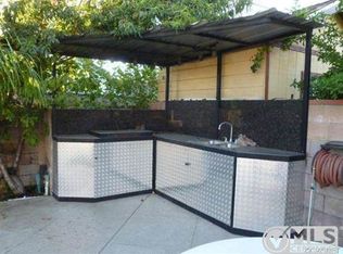 8151 Van Noord Ave, North Hollywood, CA 91605