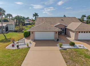 110 Tanglewood Ct, Naples, FL 34113