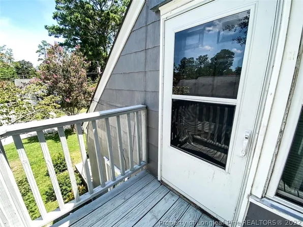 209 1/2 W 16th St, Lumberton, NC 28358