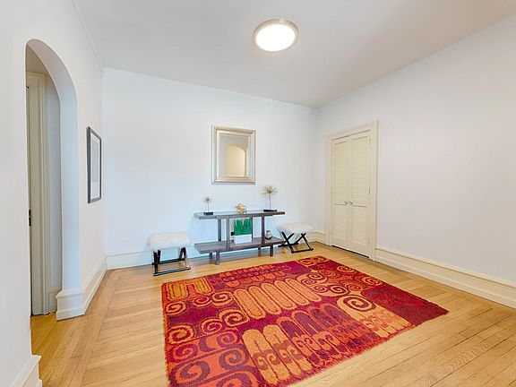 5th image of 150 W 79th St APT 7E