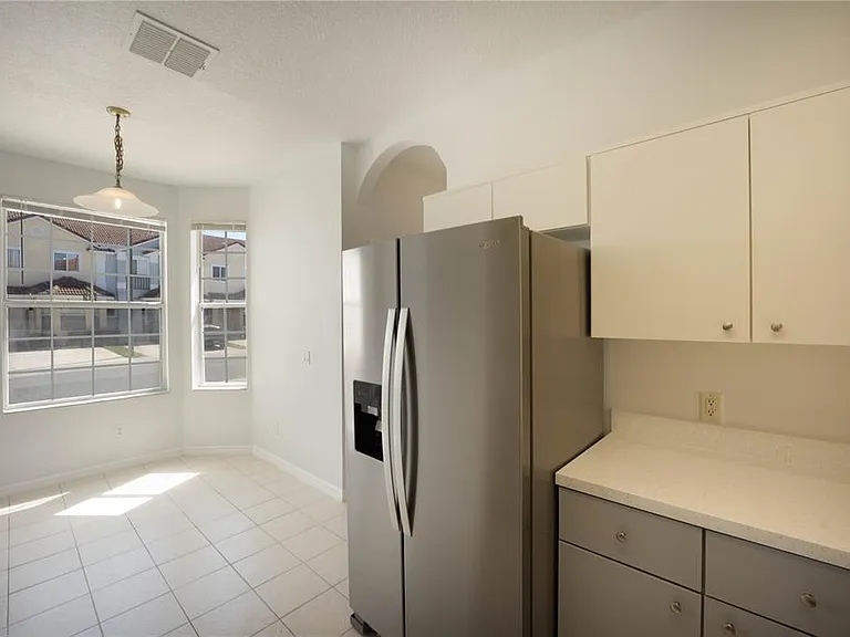 1241 S Beach Cir — Photo 3