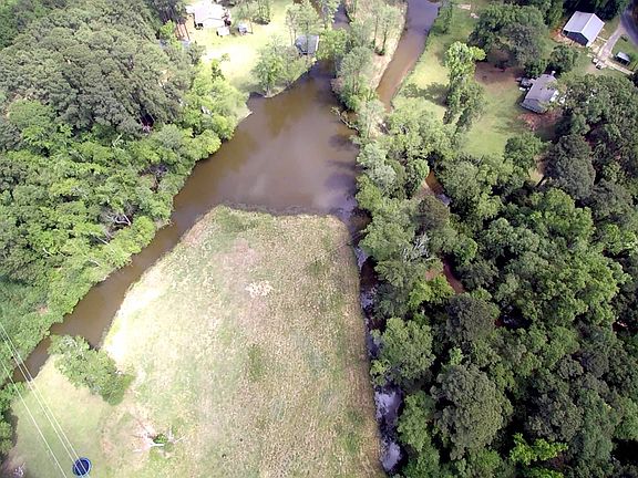3rd image of NQ 4 Lake Cherokee