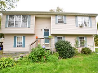 65 Helm St, Jamestown, RI 02835
