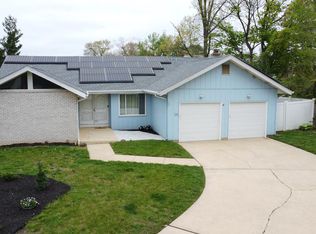 23 Jonathan Ct, Cherry Hill, NJ 08003