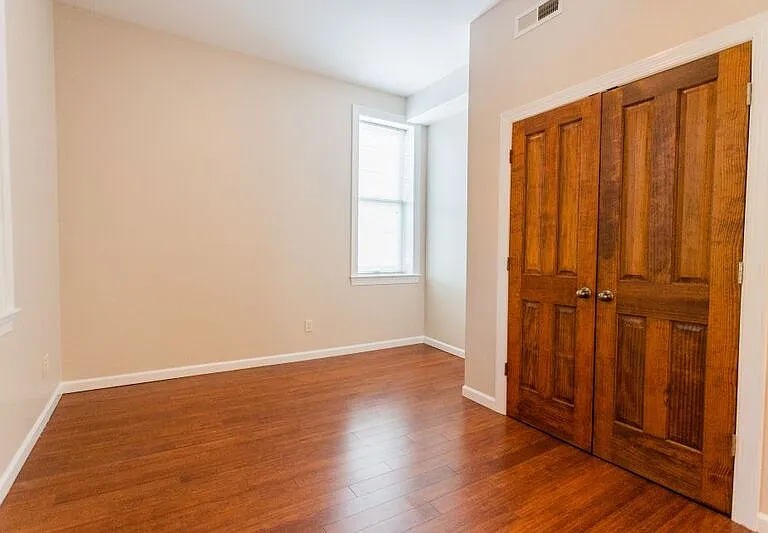 181 N Main St #203 — Photo 6