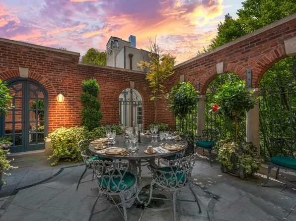 163 East 64th Street image 29 of 33