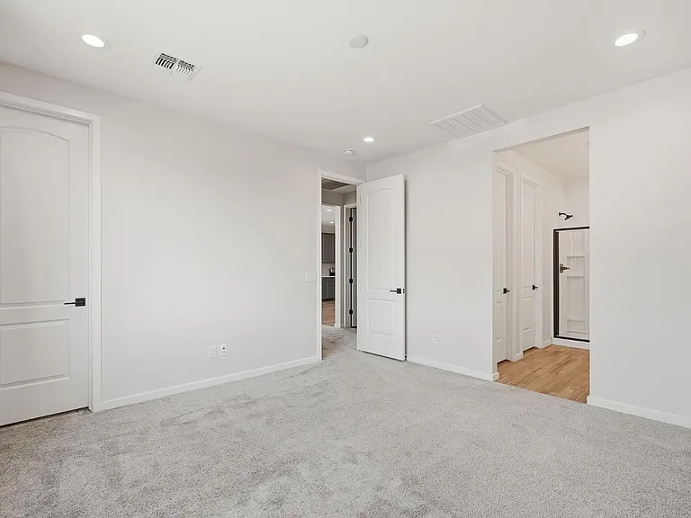 641 S Davidson Ln — Photo 13