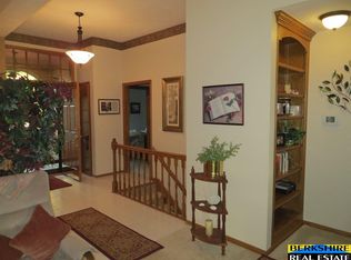 9950 S 172nd Cir, Omaha, NE 68136