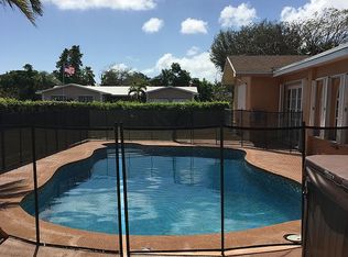 11825 SW 103rd Ave, Miami, FL 33176