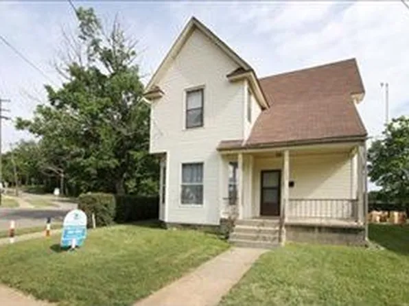1253 4th St NW, Grand Rapids, MI 49504