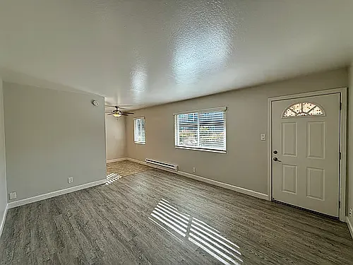 Mosaic Apartments — Photo 37