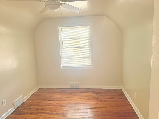 16209 Tacoma St — Photo 31