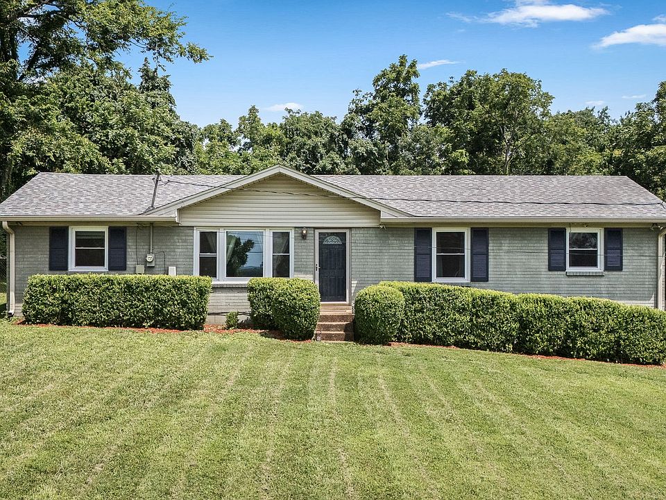 1st image of 710 Elba Dr