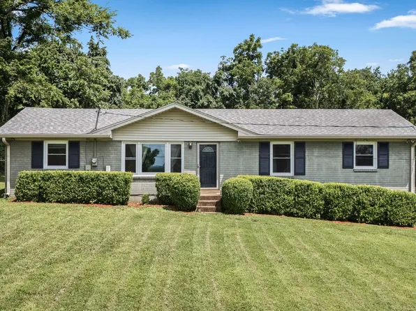710 Elba Dr, Goodlettsville, TN 37072