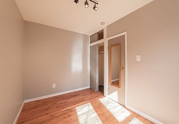 4th image of 250 W 132nd St #4B