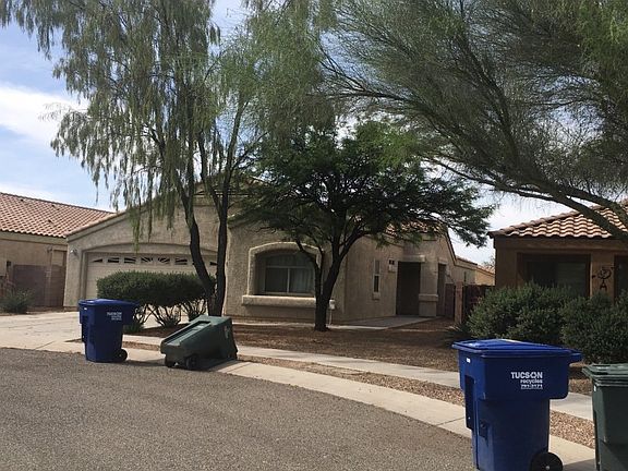 2nd image of 2474 W Prichett Pl