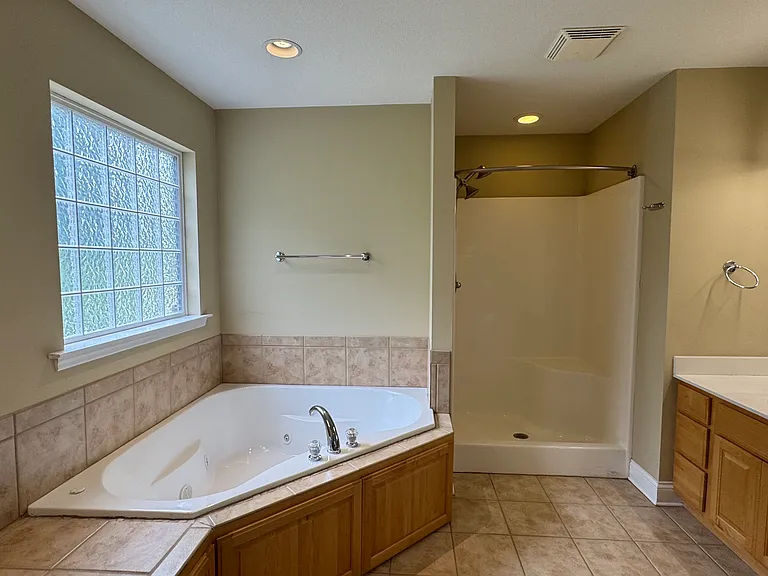 5685 Hyacinth Ln — Photo 35